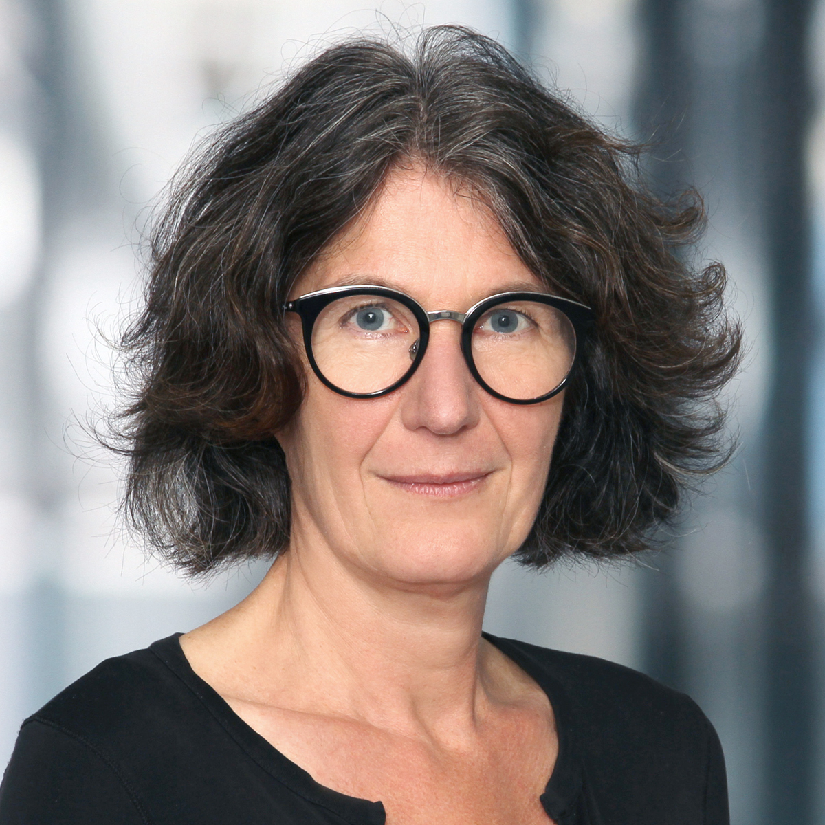 Prof. Dr. Cora Weigert